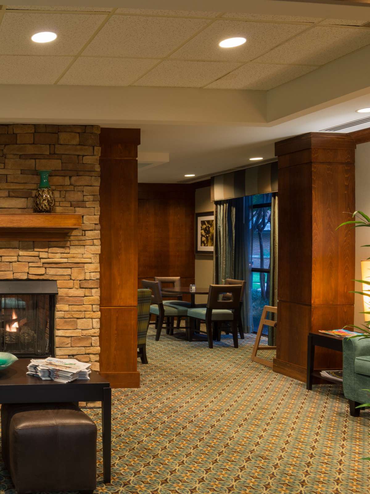 Hotel Staybridge Suites Memphis Poplar Avenue East photo 2