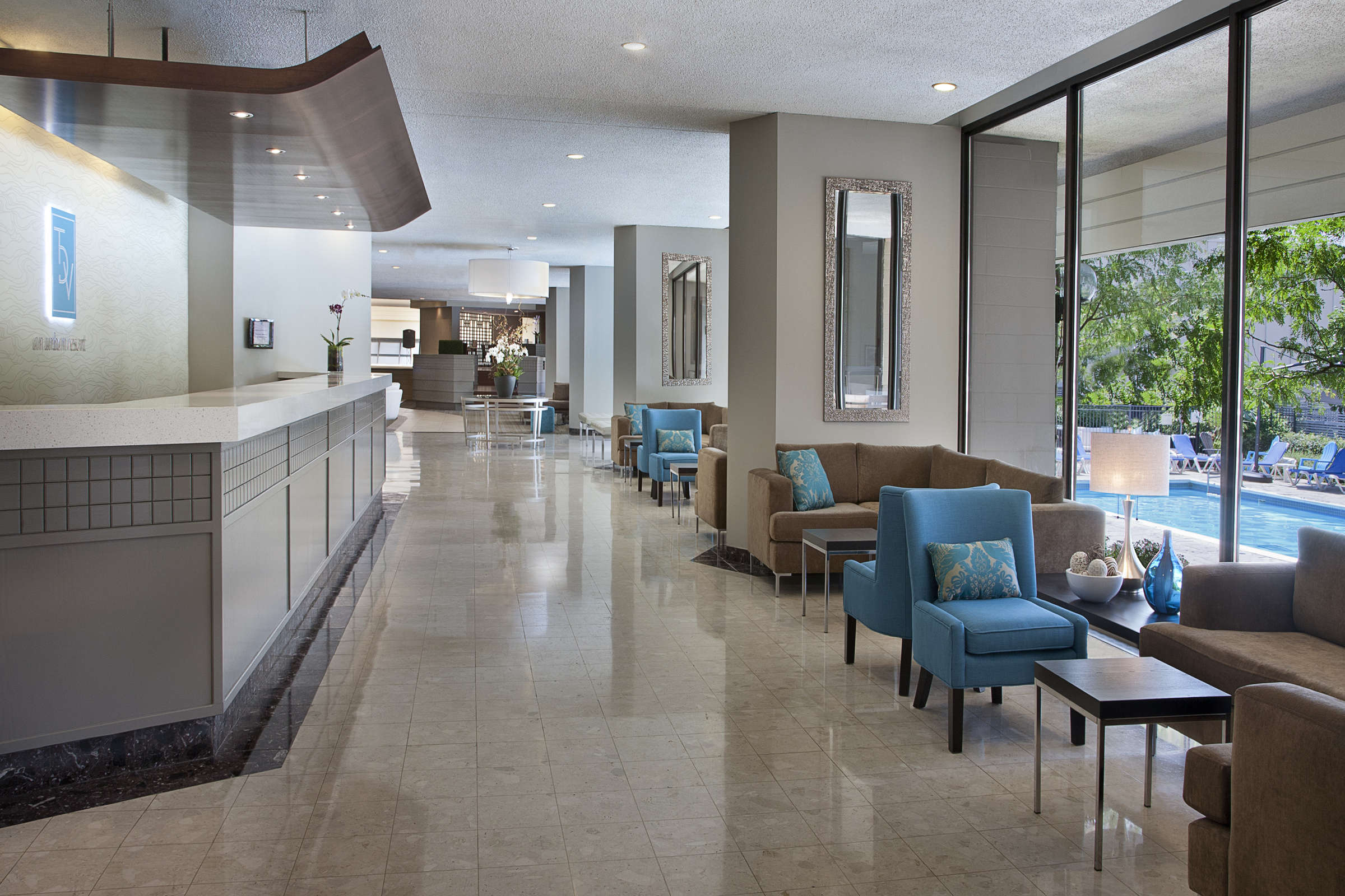 Hotel Toronto Don Valley Hotel & Suites photo 3