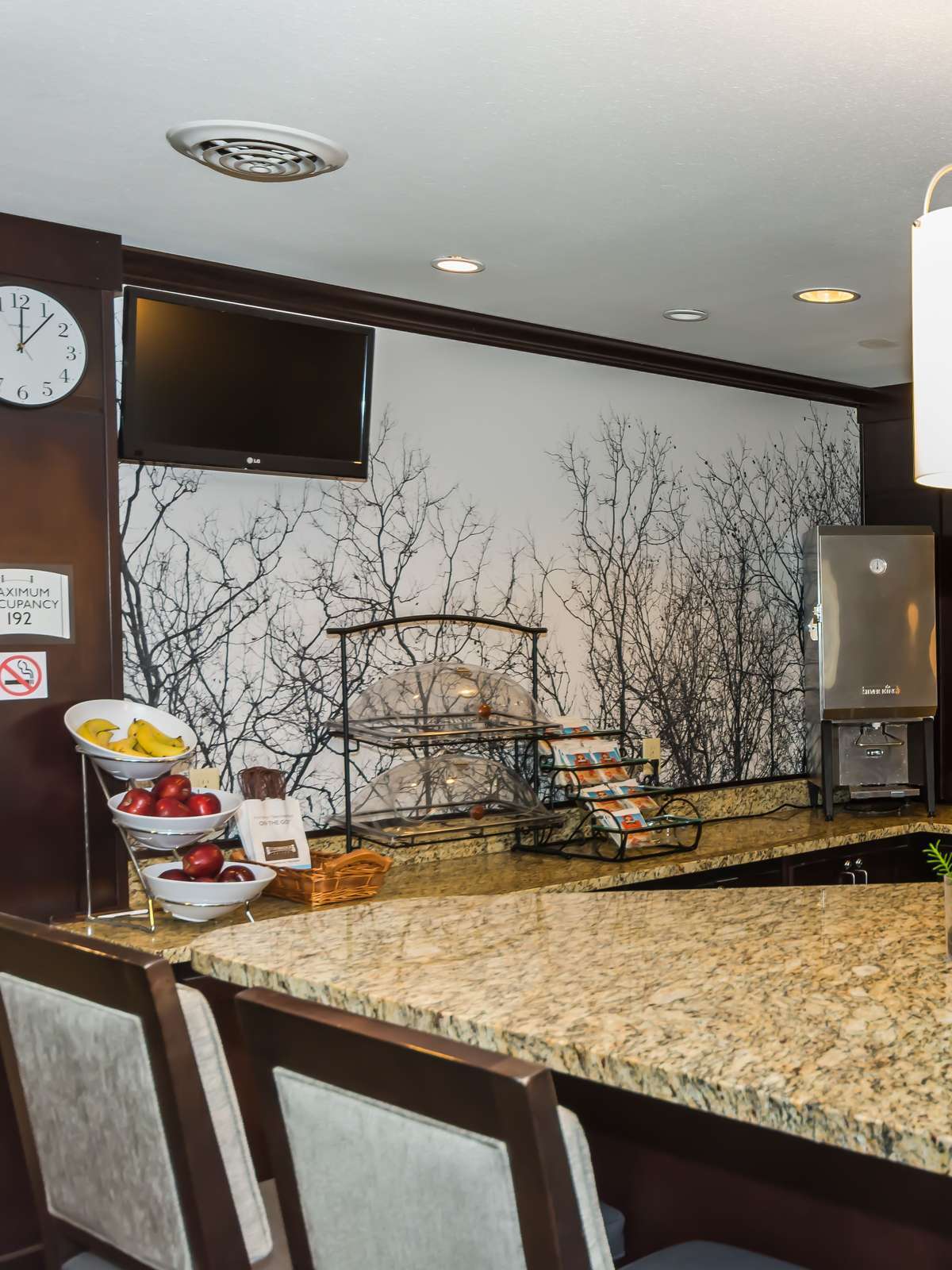 Hotel Staybridge Suites Grand Forks photo 5