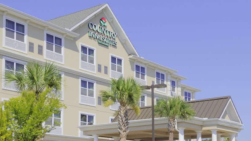 Country Inn & Suites Columbia Harbison