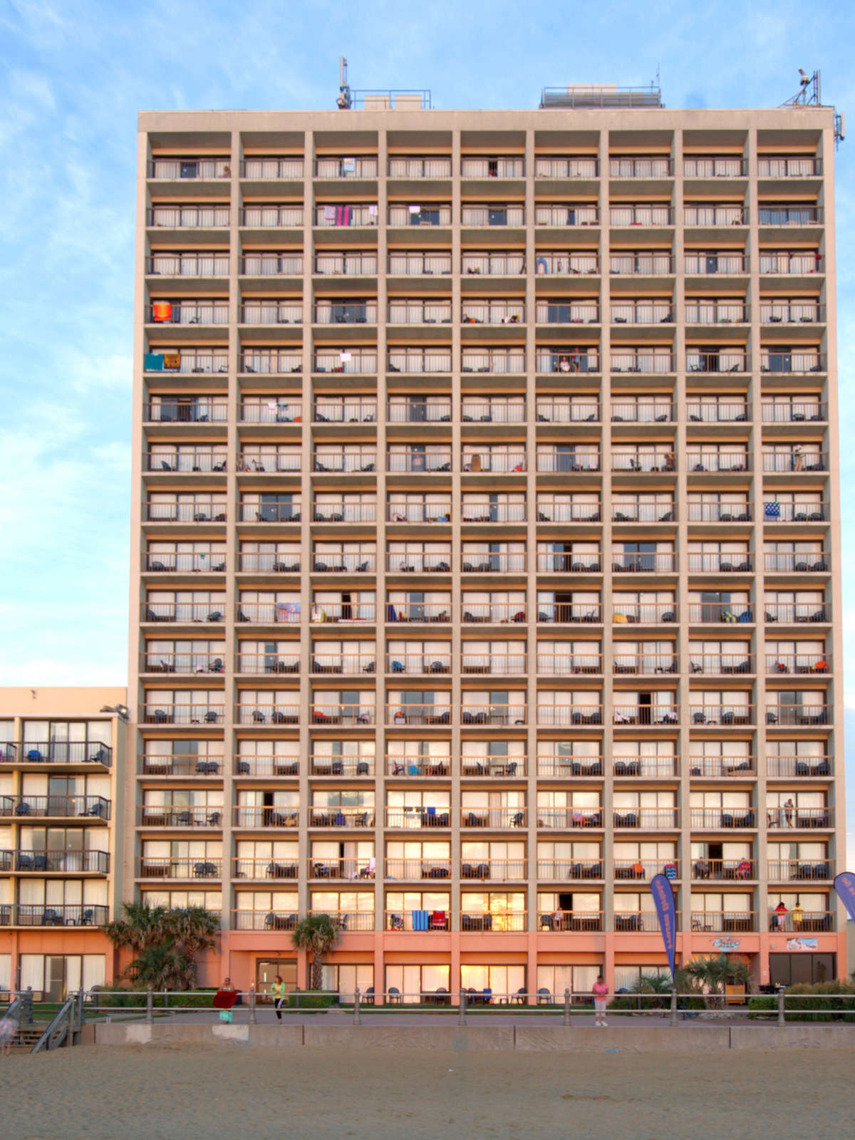 Hotel Wyndham Virginia Beach photo 4