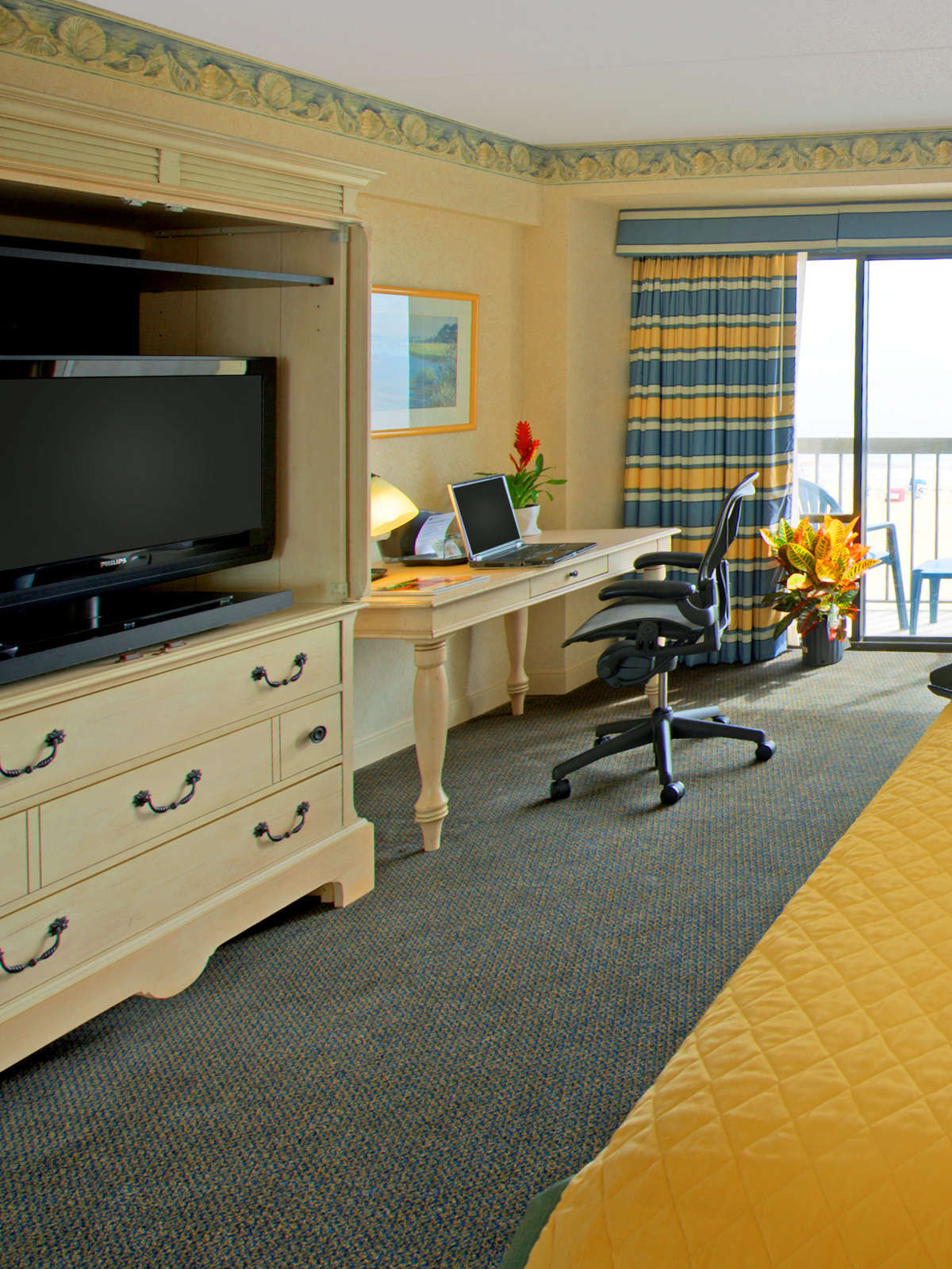 Hotel Wyndham Virginia Beach photo 2