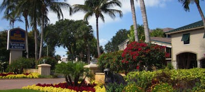 Best Western Naples Inn & Suites