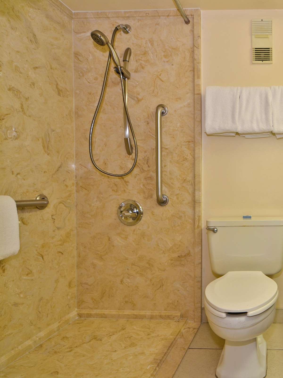 Best Western Crossroads Inn