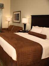 Hotel Best Western Plus Chain of Lakes Inn & Suites photo 1