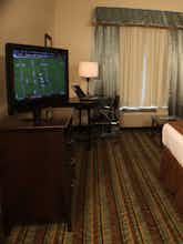 Hotel Best Western Plus Chain of Lakes Inn & Suites photo 2