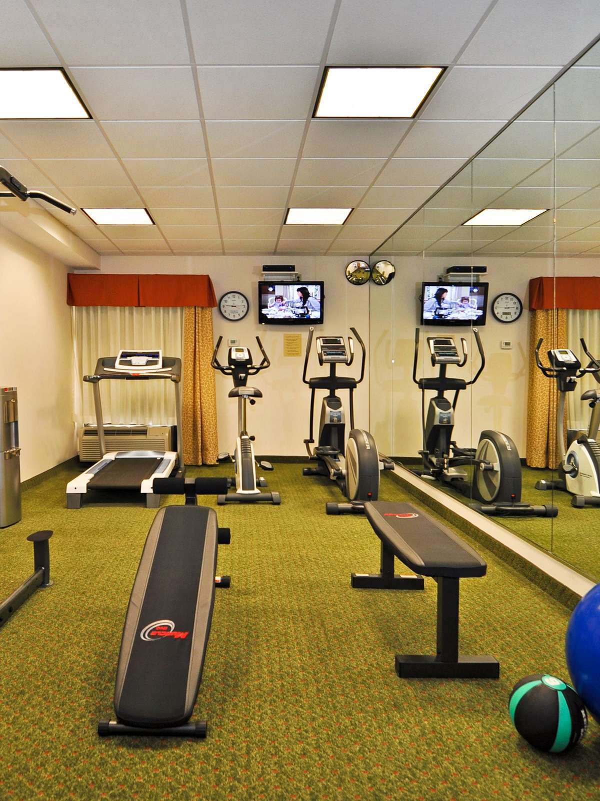 Hotel Best Western Plus Madison photo 5