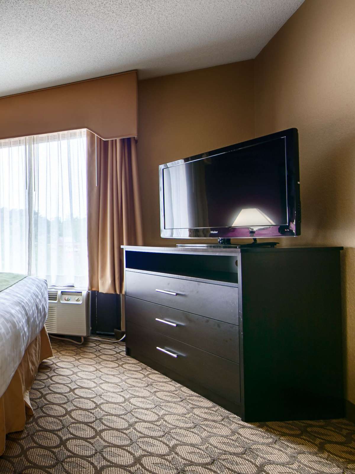Hotel Best Western Plus McDonough Inn & Suites photo 2