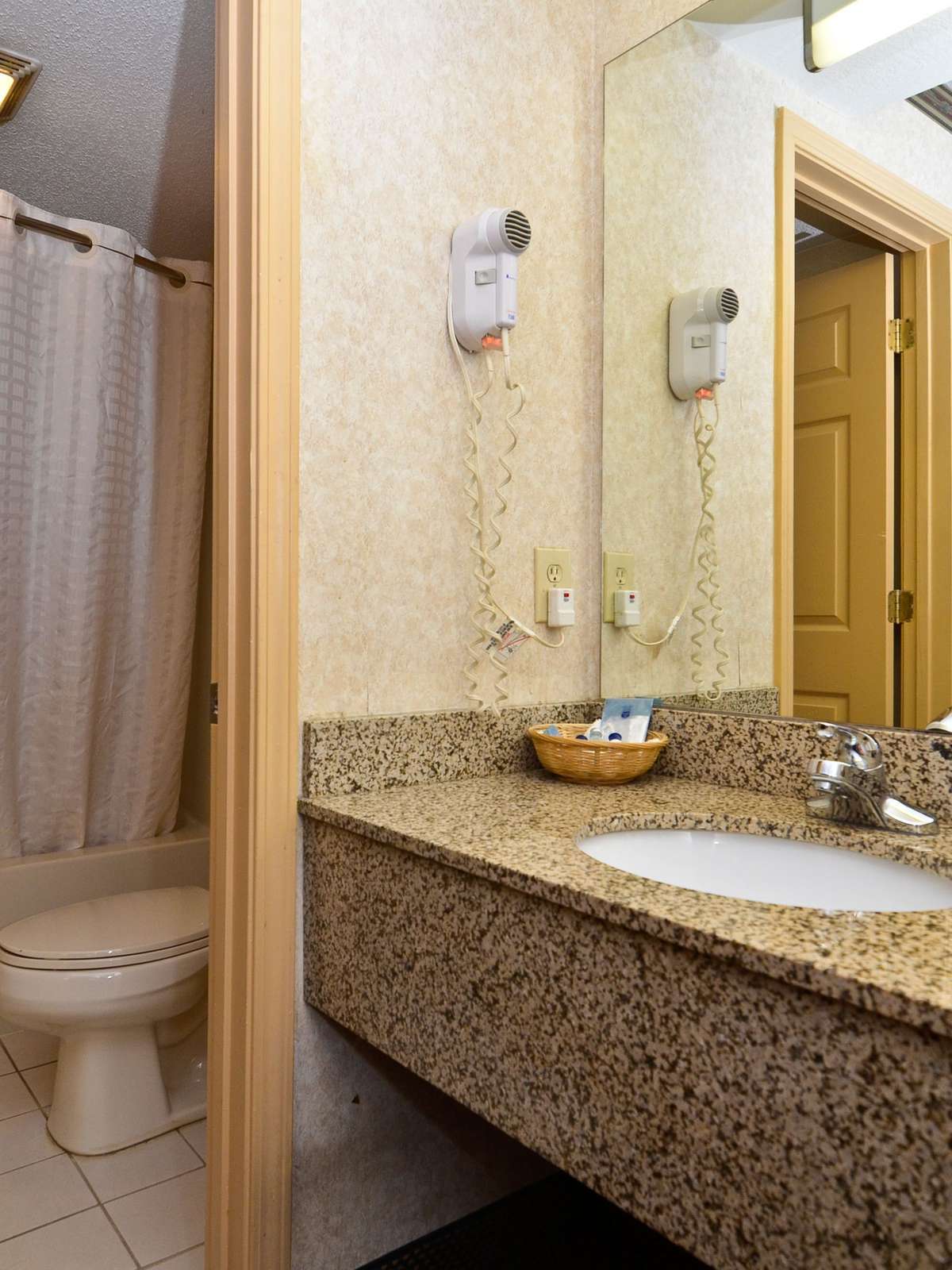 Hotel Best Western Allatoona Inn & Suites photo 3