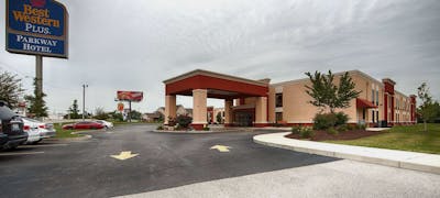 Best Western Plus Parkway Hotel
