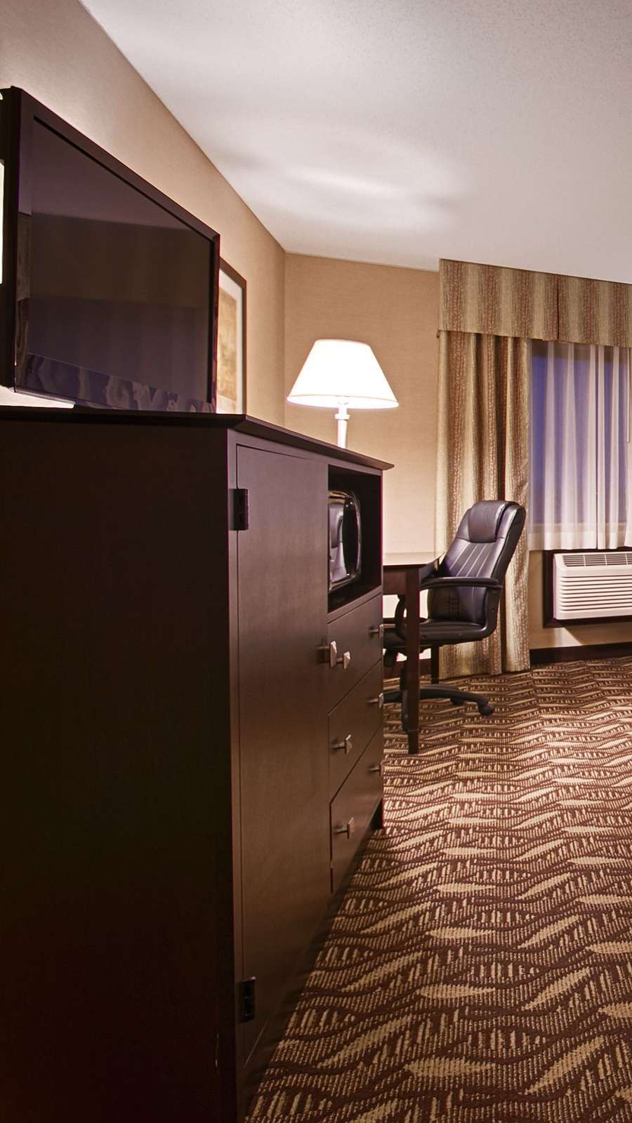 Hotel Best Western Pontiac Inn photo 2