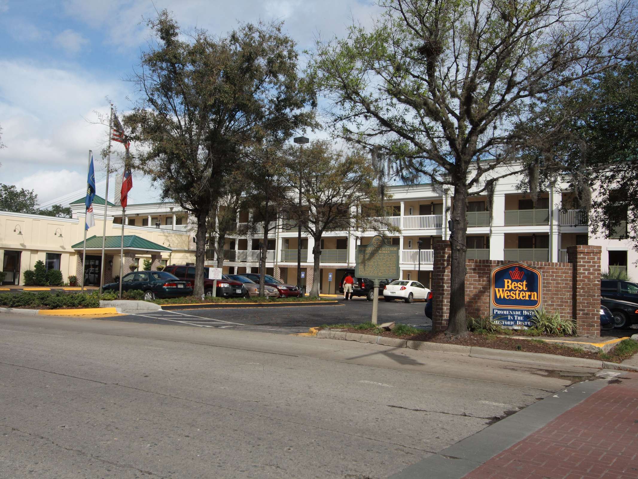 Best Western Savannah Historic District