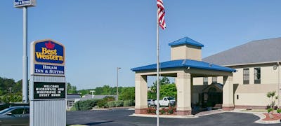 Best Western Hiram Inn & Suites