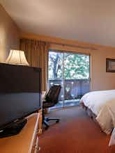 Hotel Best Western Tyrolean Lodge photo 2