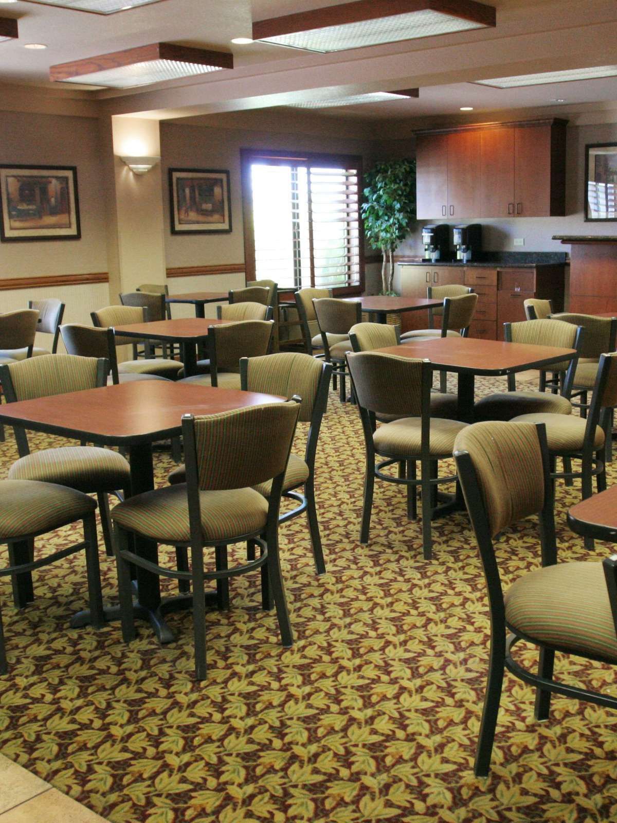 Hotel Best Western Plus CottonTree Inn photo 3