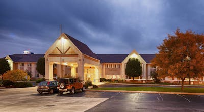 Best Western Plus Gas City