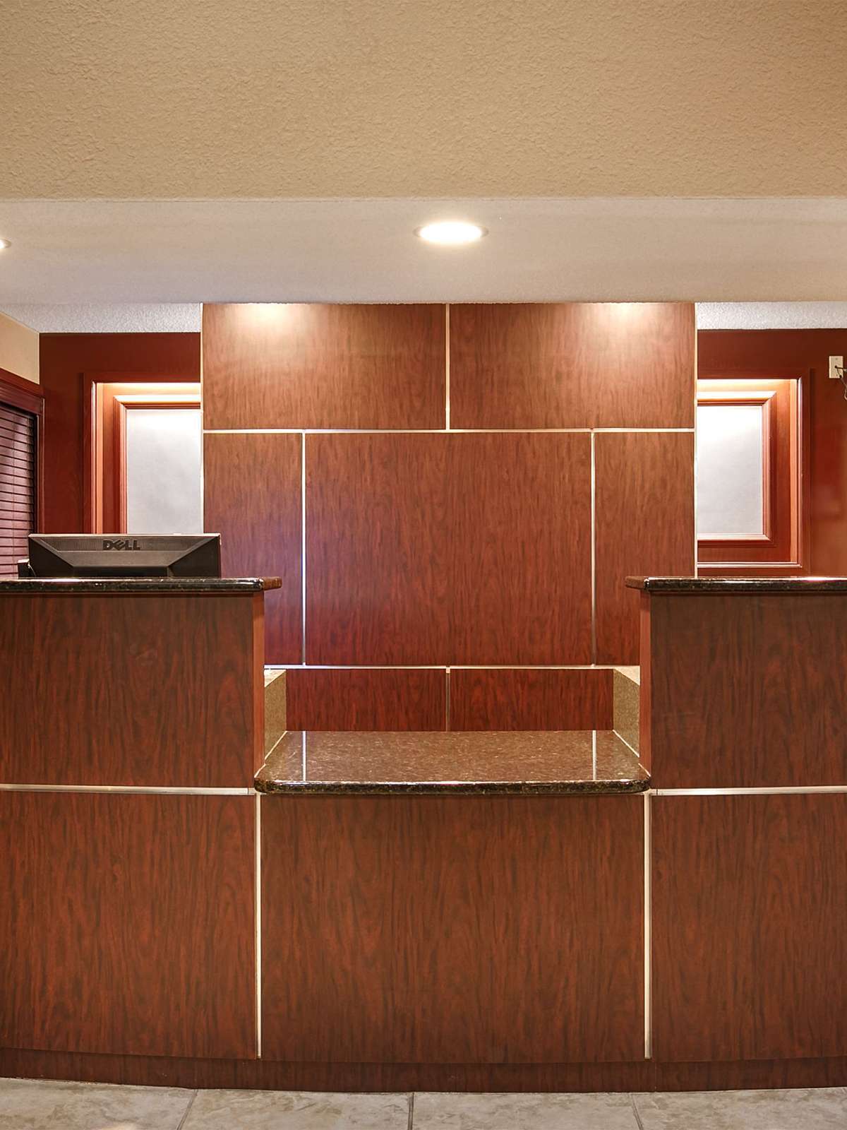 Hotel Best Western Plus Anderson photo 5