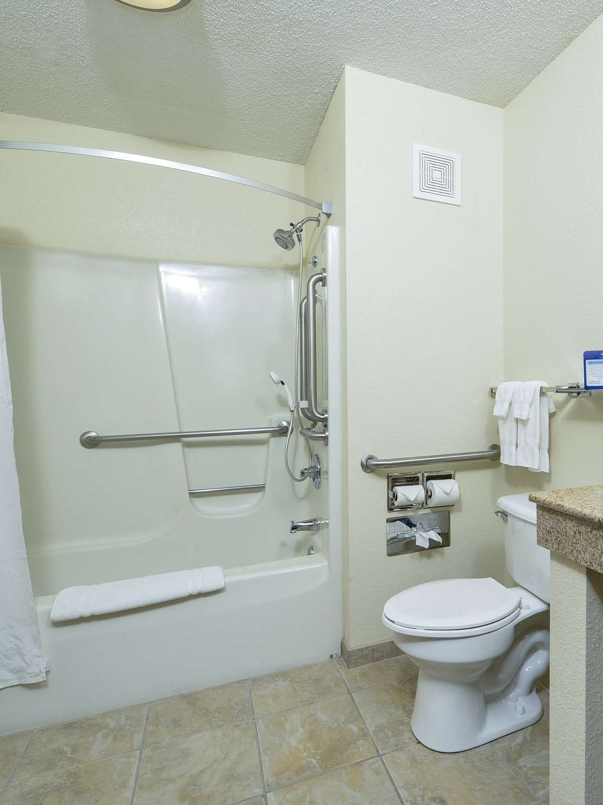 Hotel Best Western Plus Anderson photo 3