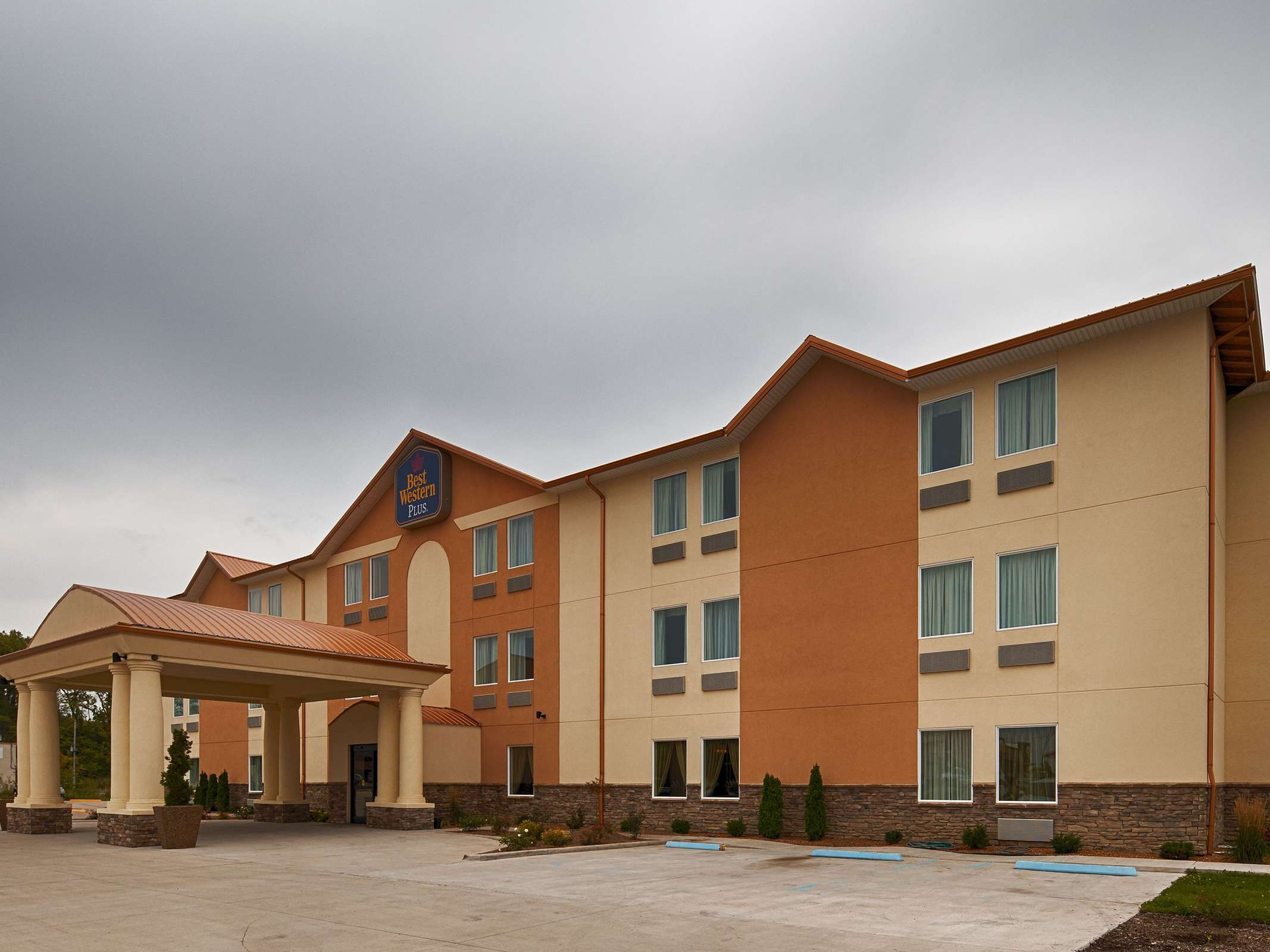 Best Western Plus Covered Bridge Inn