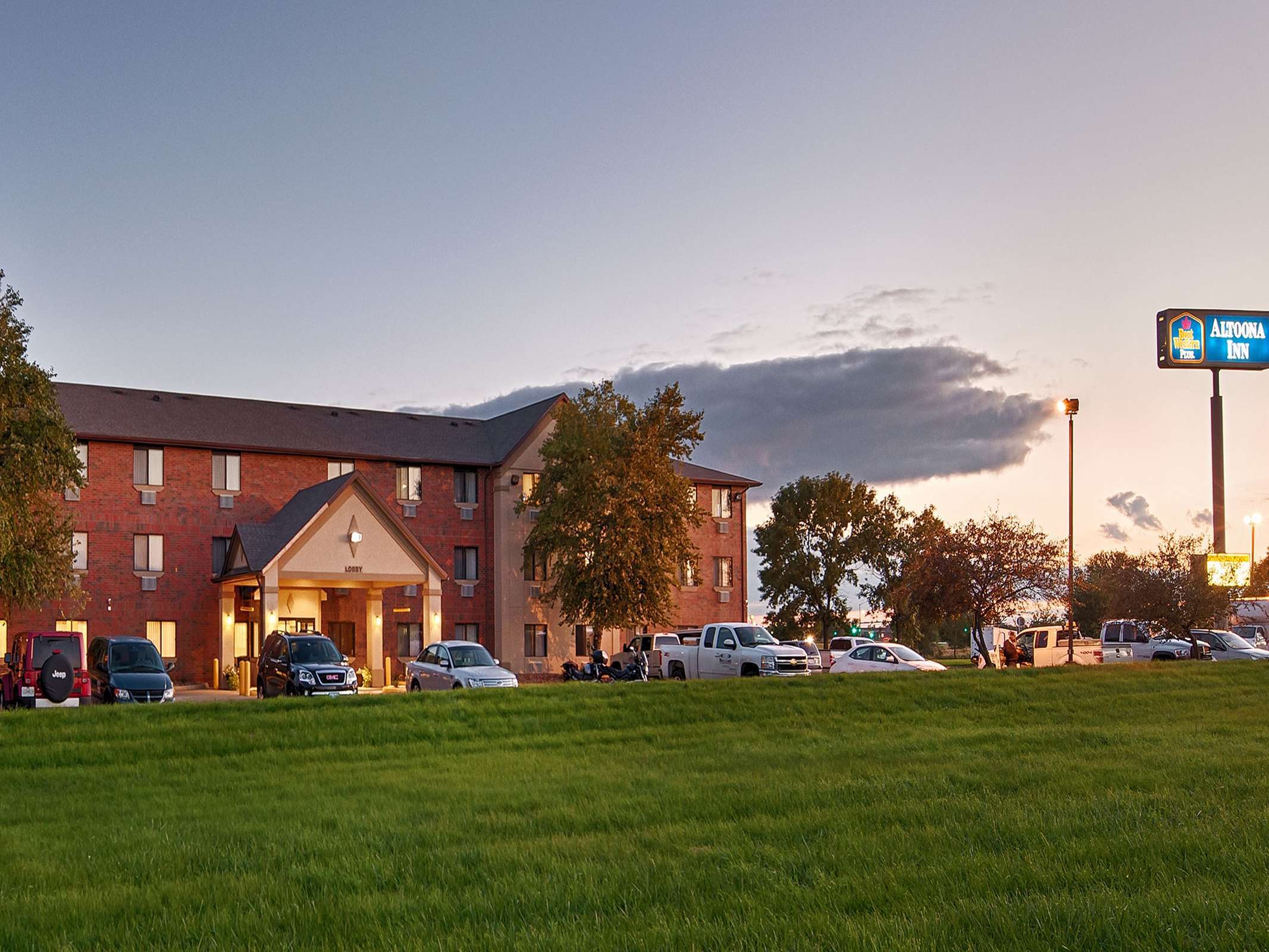 Best Western Plus Altoona Inn