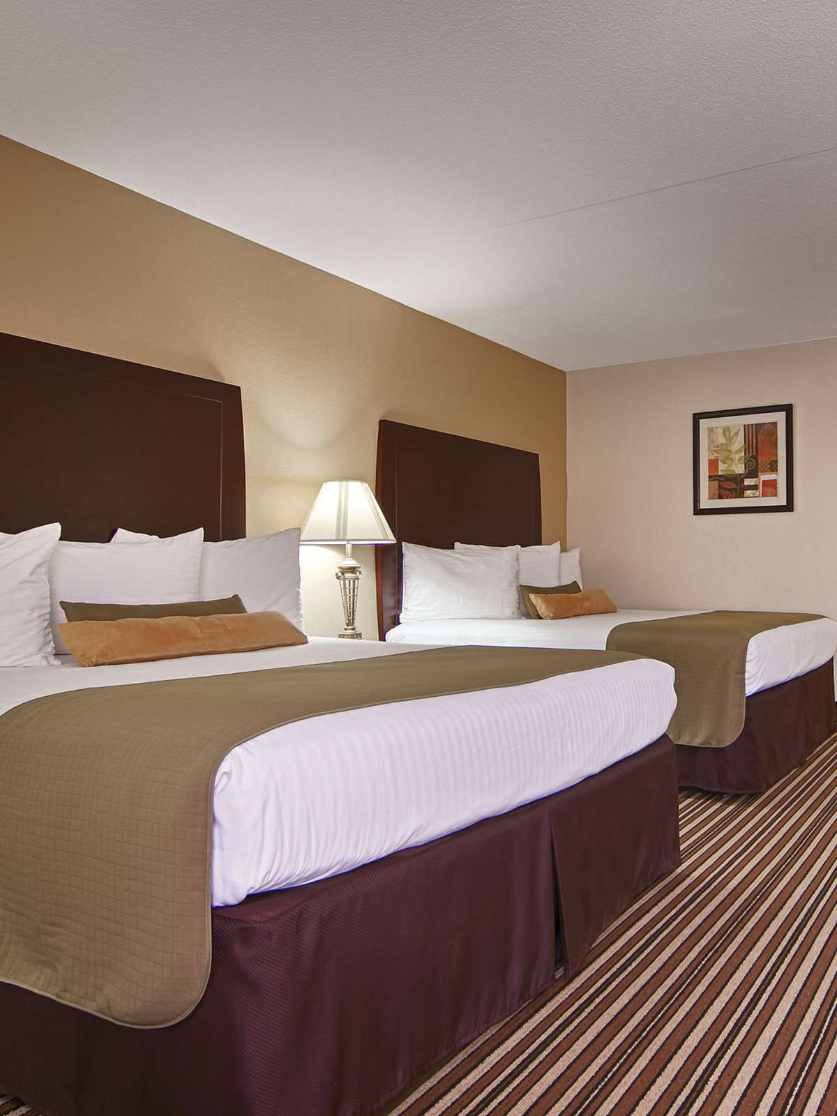 Hotel Best Western Ashbury Inn photo 1