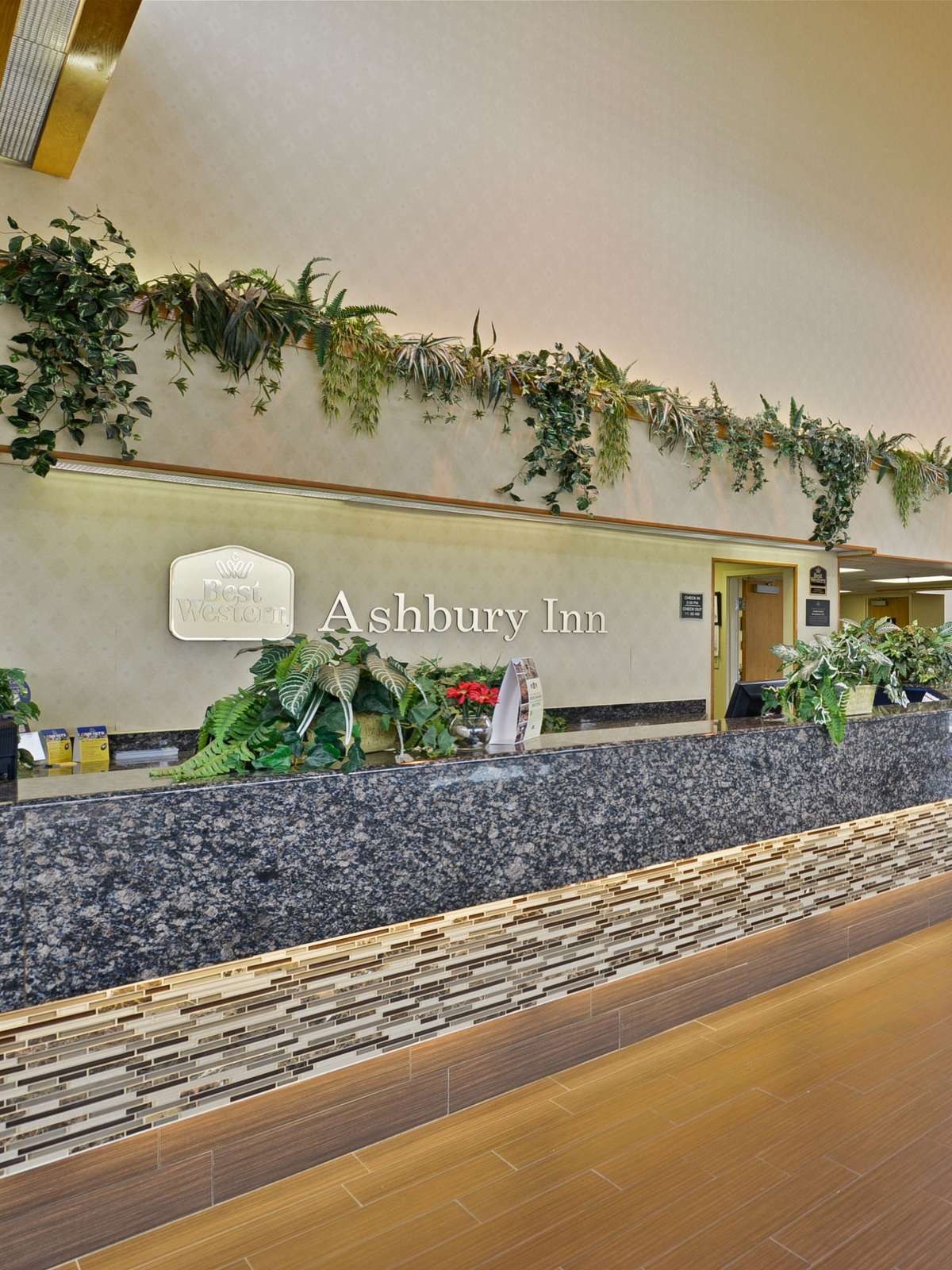 Hotel Best Western Ashbury Inn photo 5
