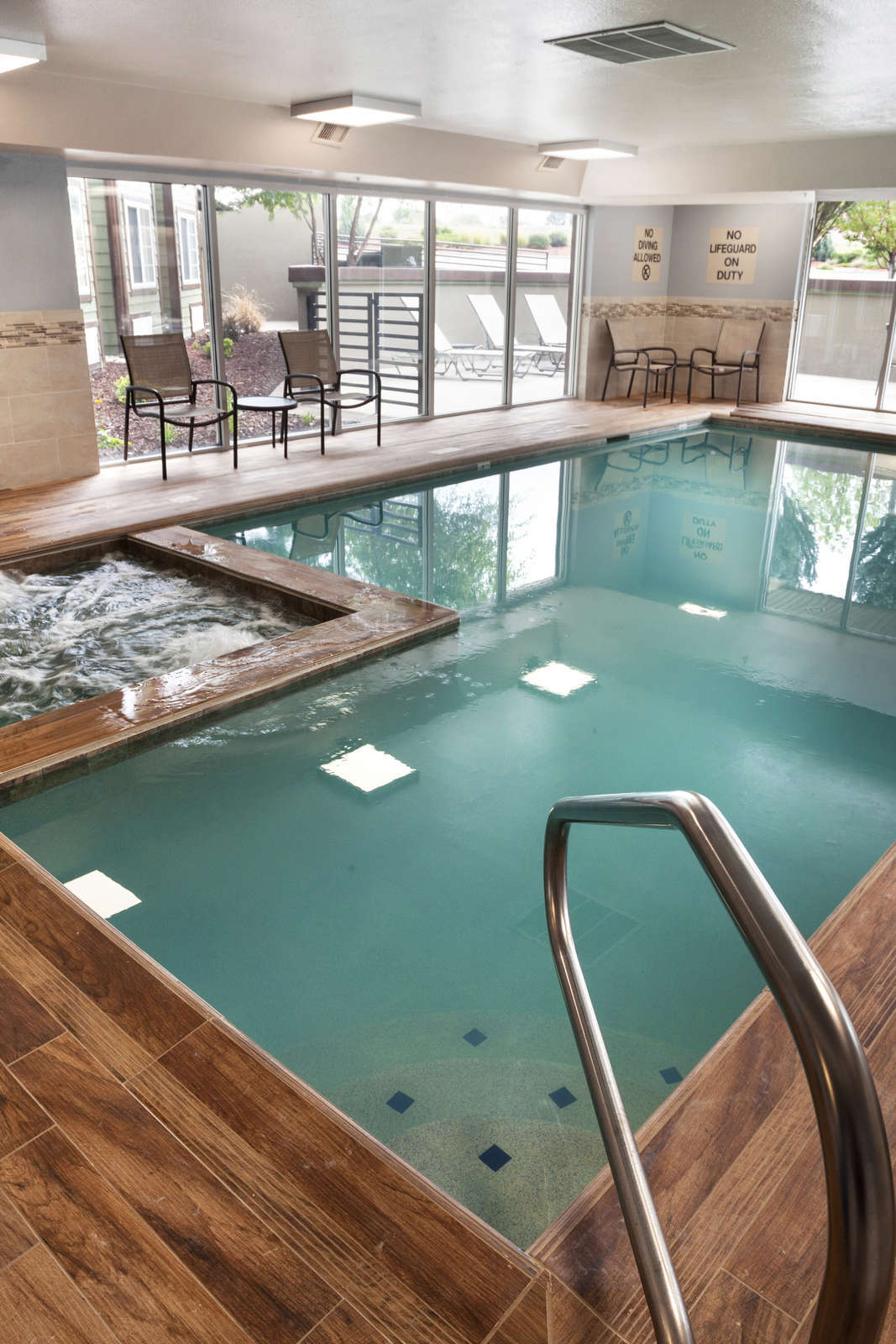 Hotel Best Western Plus Peak Vista Inn & Suites photo 1