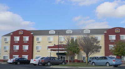 Best Western Governors Inn & Suites