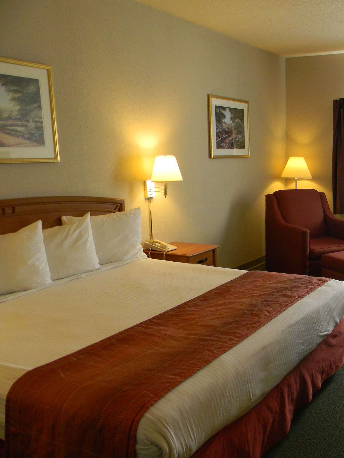 Hotel Best Western Governors Inn & Suites photo 1