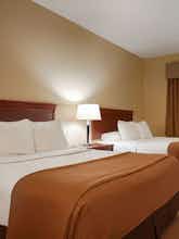 Hotel Best Western Plus Butterfield Inn photo 1