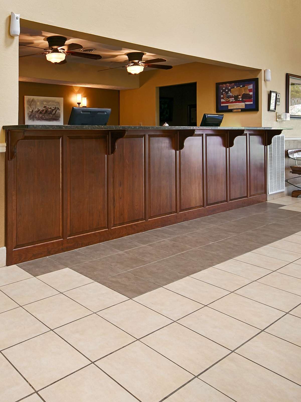 Hotel Best Western Shelbyville Lodge photo 5