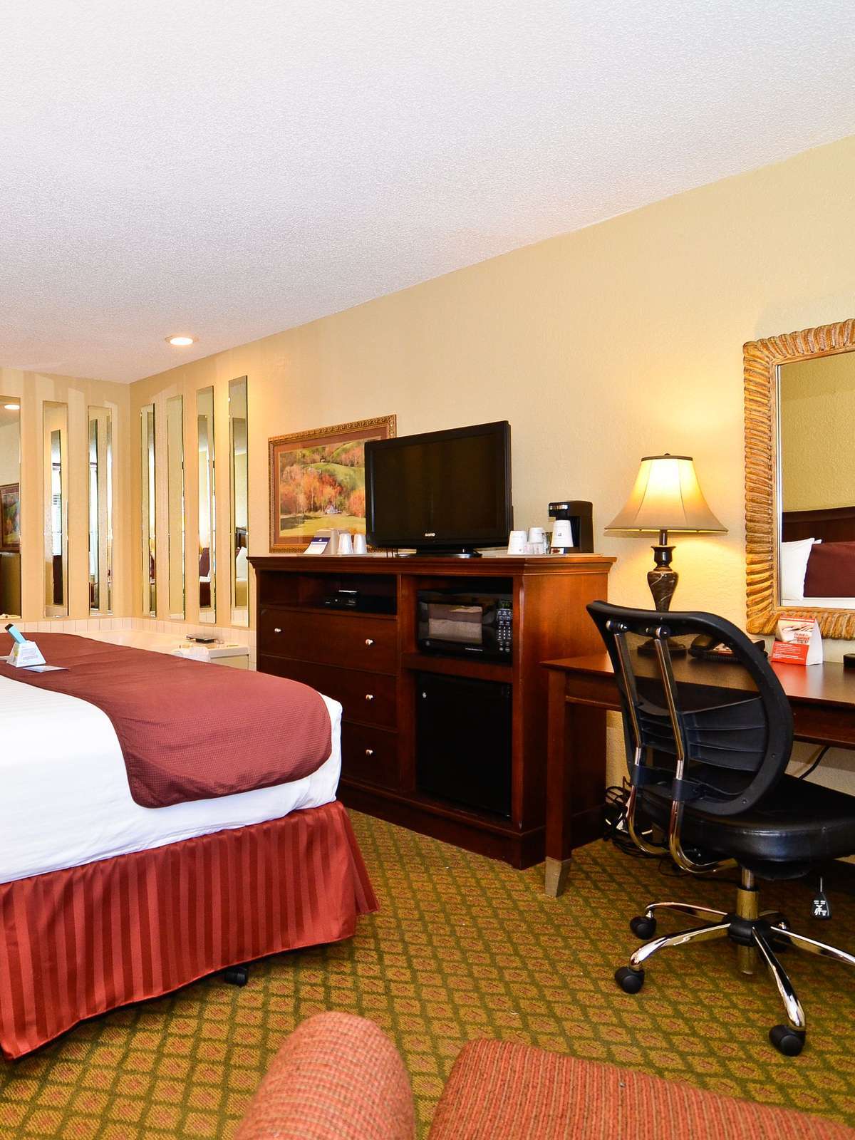 Hotel Best Western Coach House photo 2