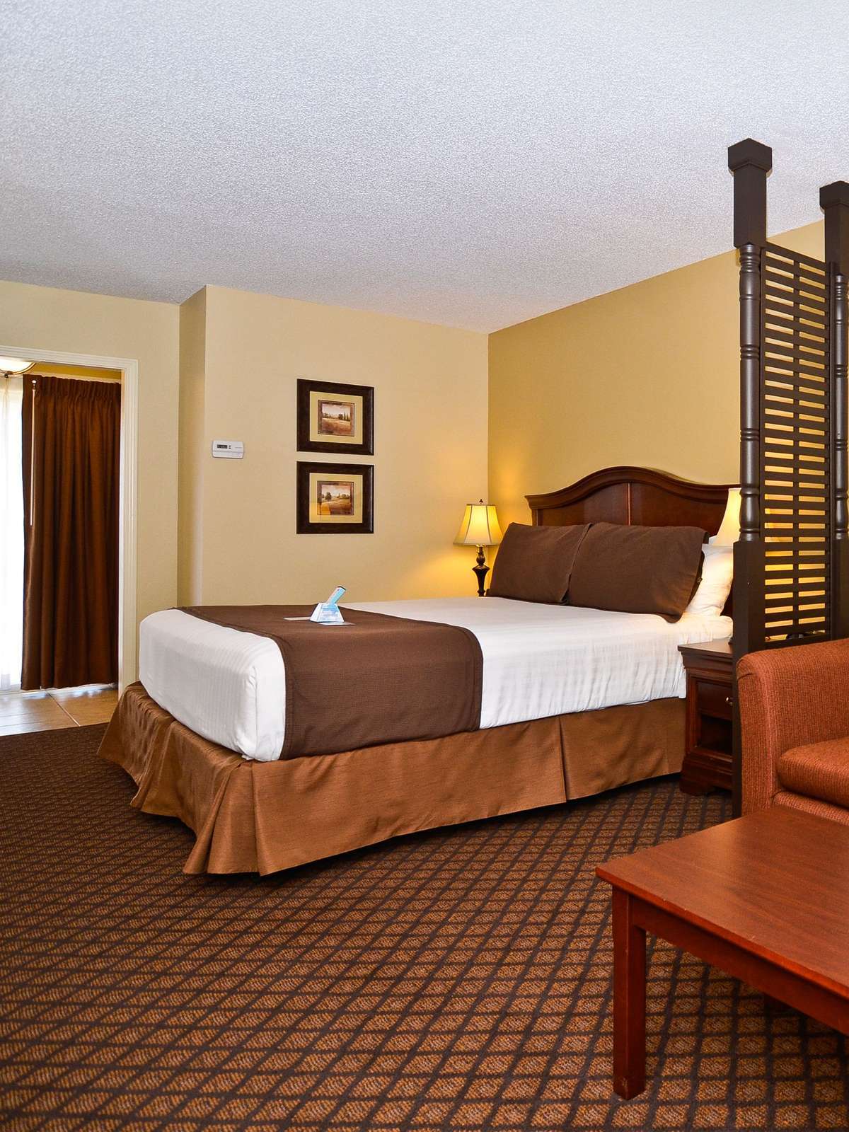 Hotel Best Western Coach House photo 1