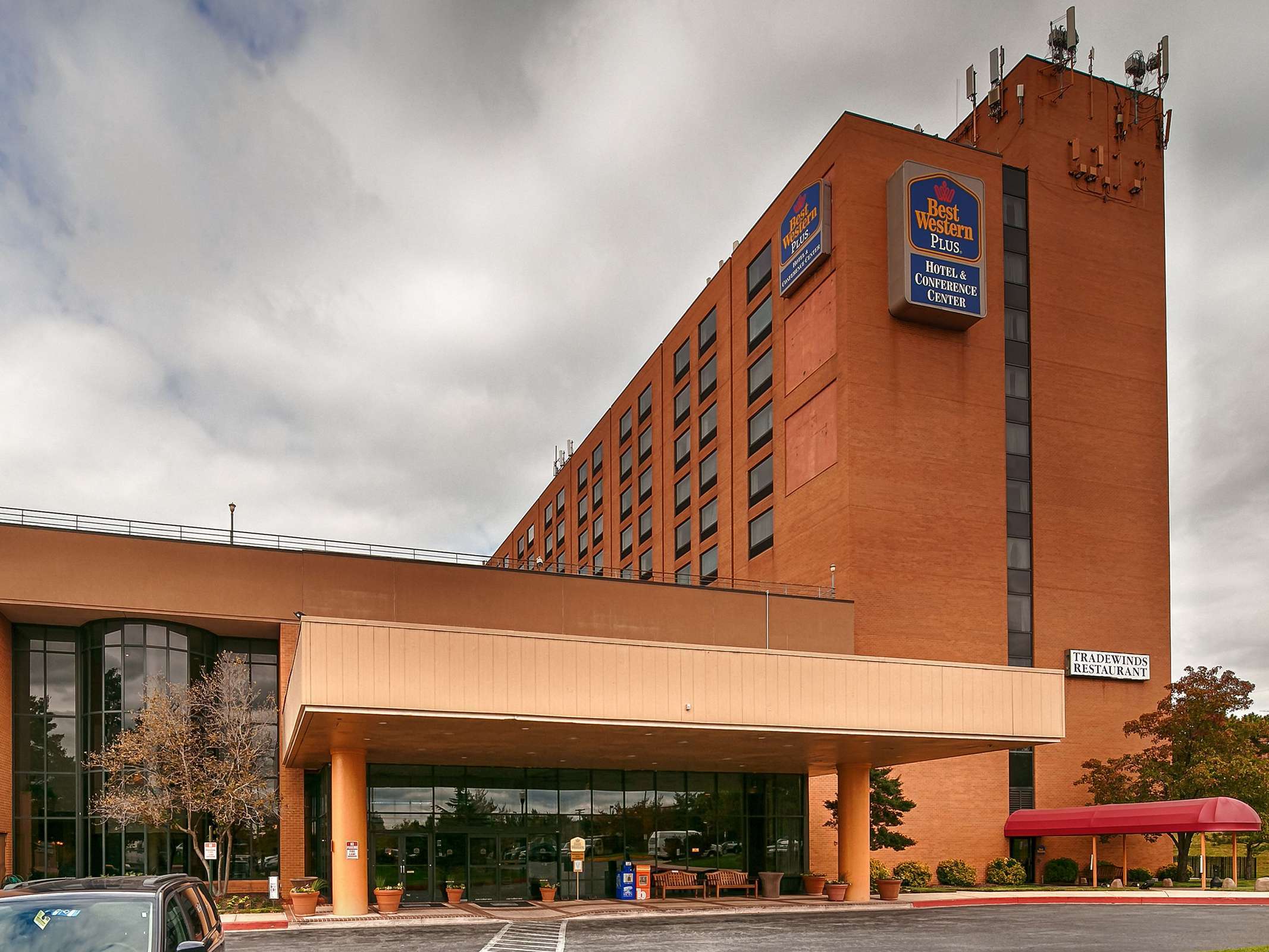 Best Western Plus Hotel & Conference Center
