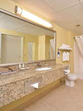 Hotel Best Western Plus Spirit Mountain Duluth photo 3