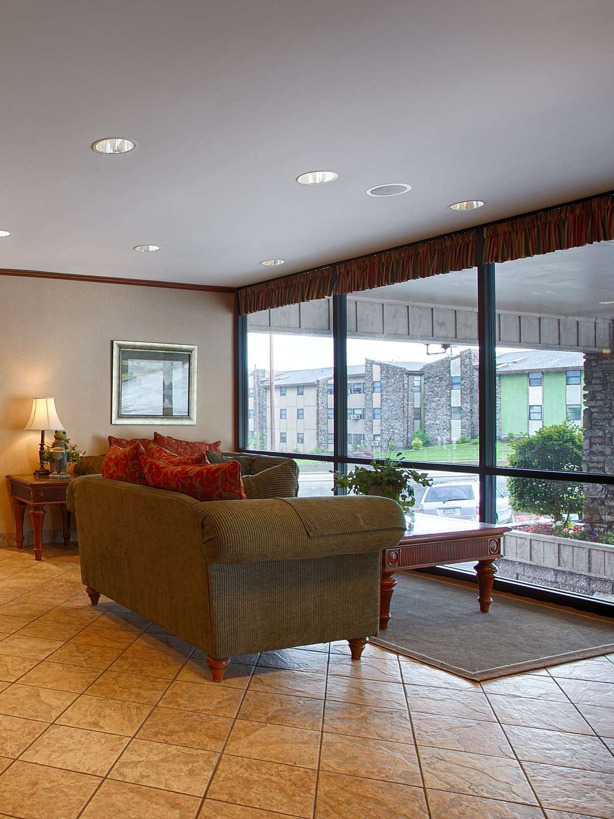 Hotel Best Western Plus Landing View Inn & Suites photo 4