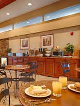Hotel Best Western Plus Landing View Inn & Suites photo 5