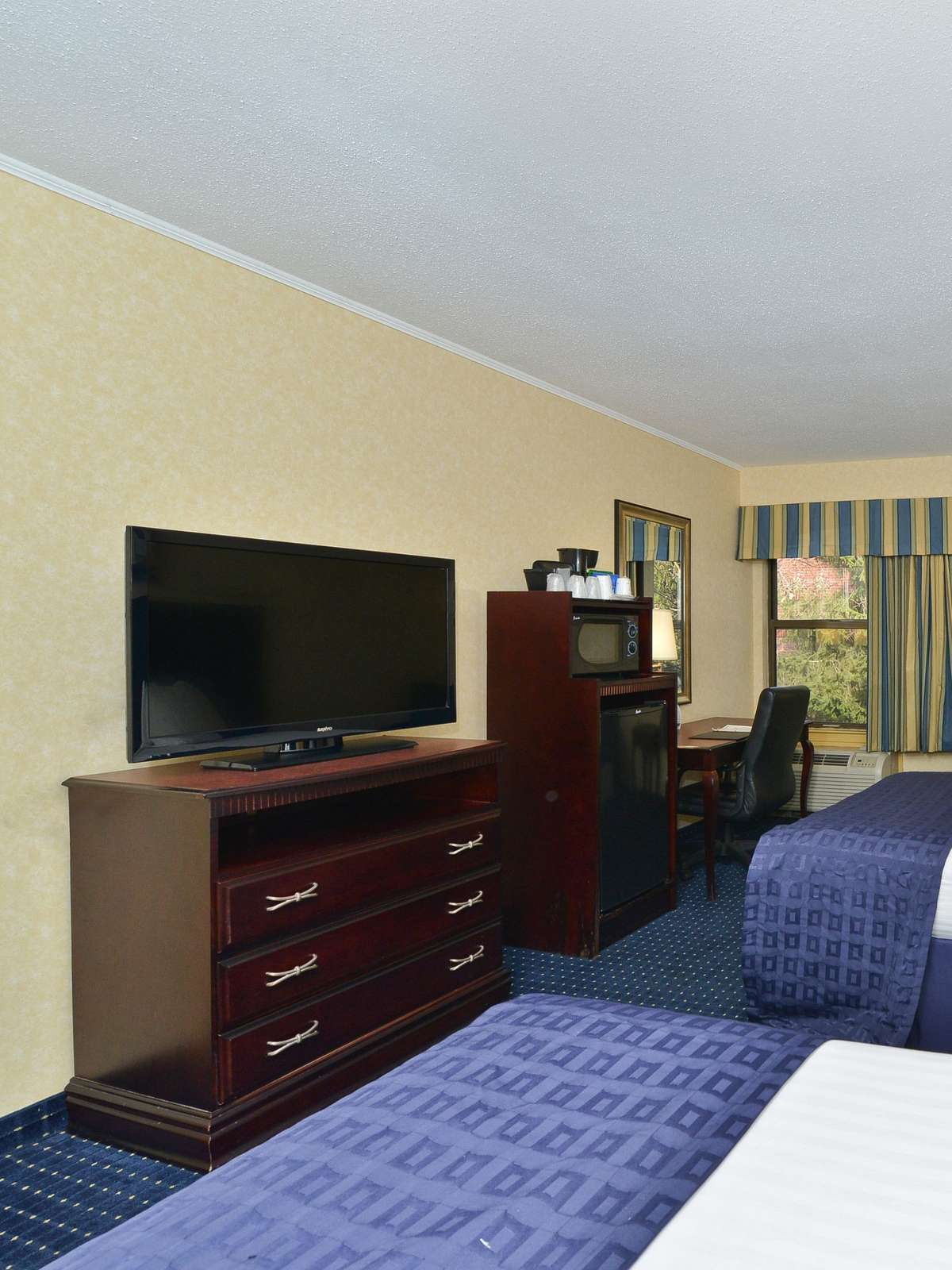 Hotel Best Western Historic Frederick photo 2