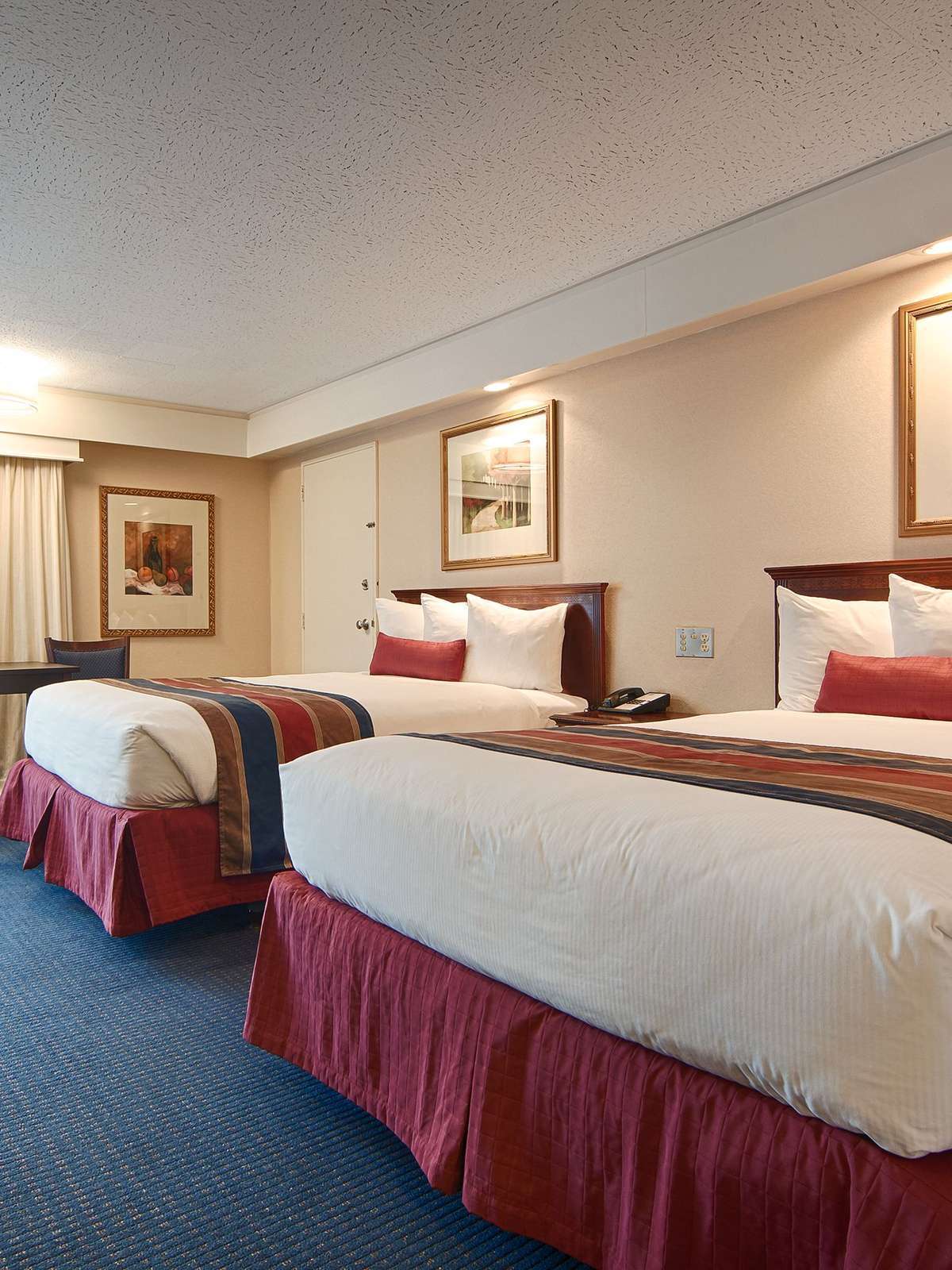 Hotel Best Western at Historic Concord photo 1