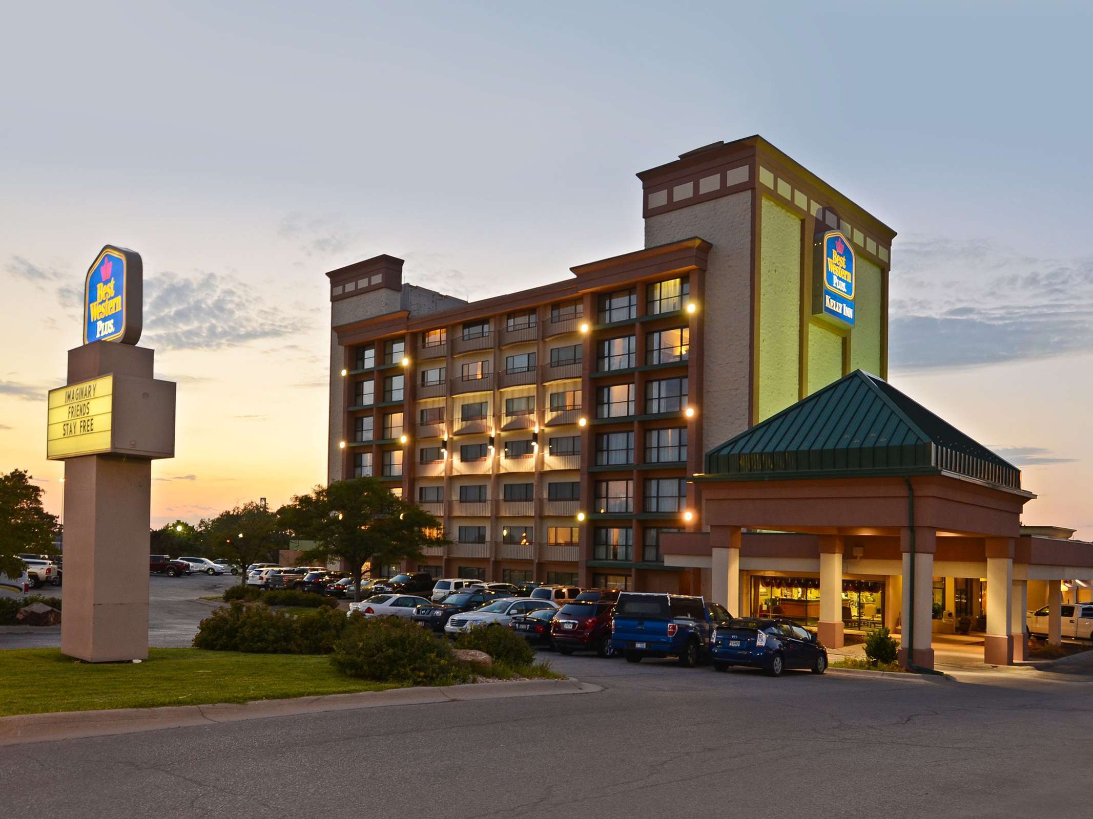 Best Western Plus Kelly Inn Omaha