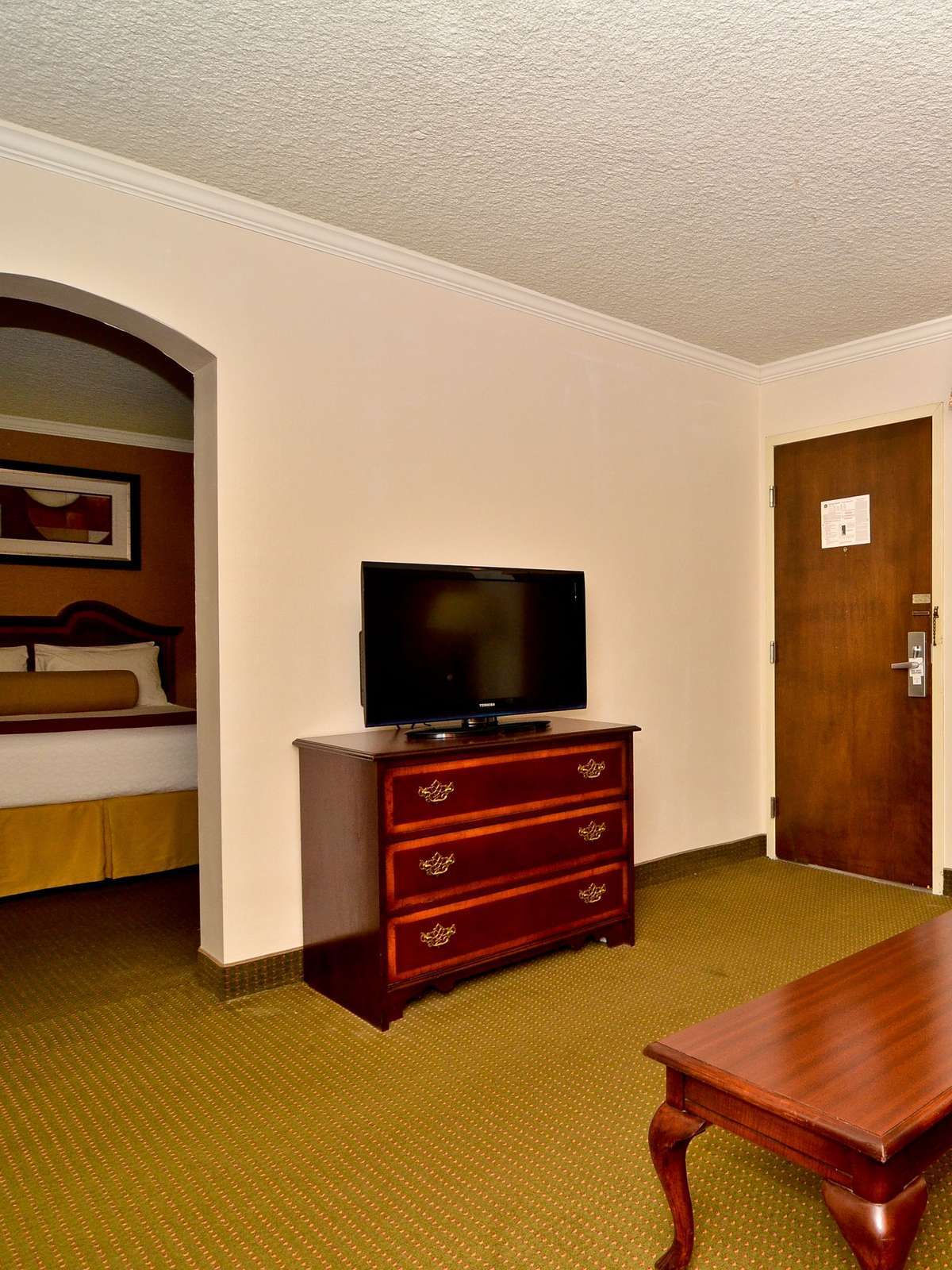 Hotel Best Western Galleria Inn & Suites photo 2