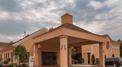 Best Western Galleria Inn & Suites