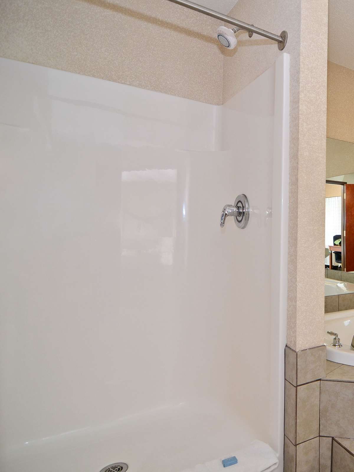 Hotel Best Western The Inn at the Fairgrounds photo 3