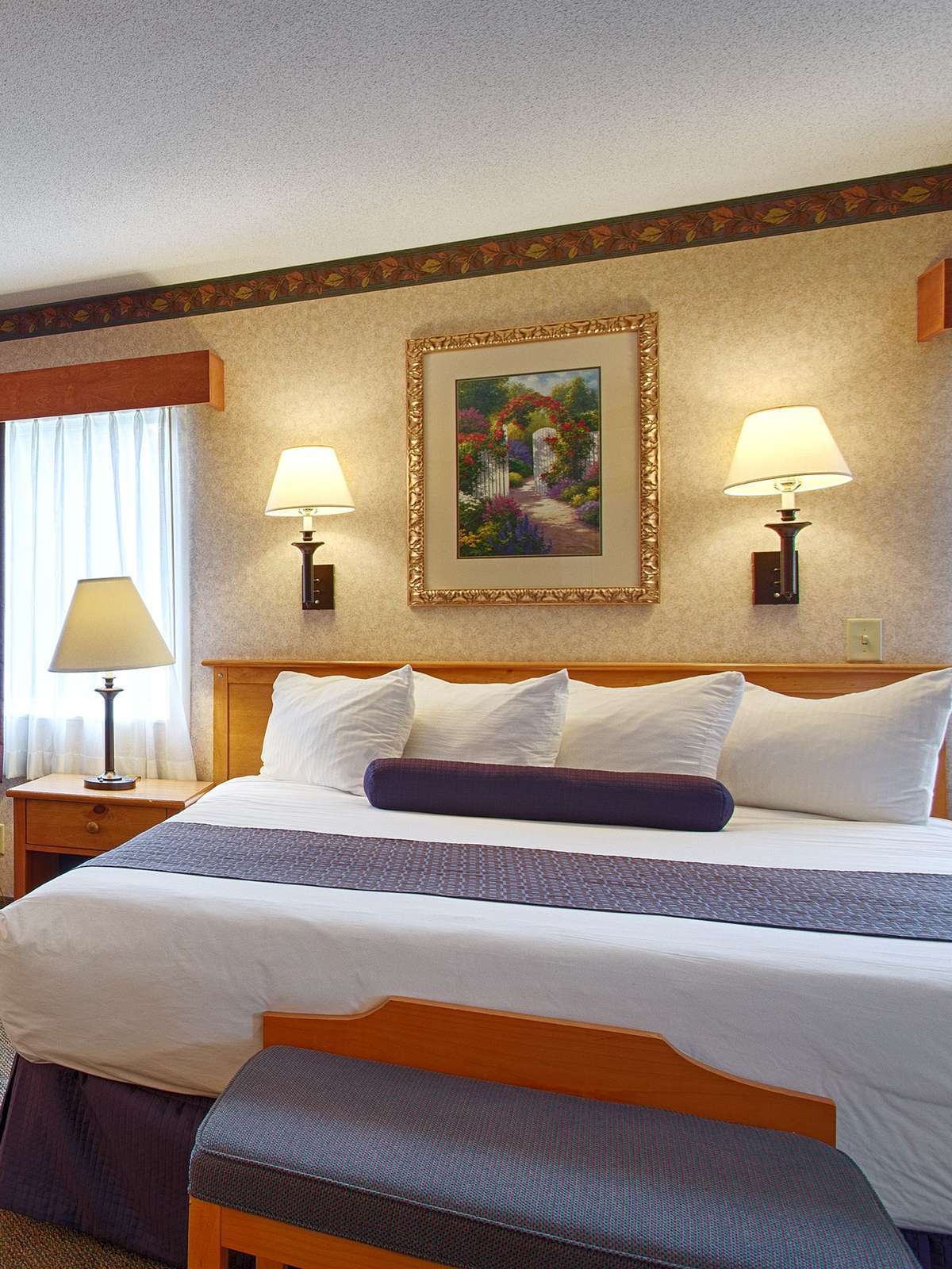 Hotel Best Western Plus Executive Court Inn & Conference Center photo 1