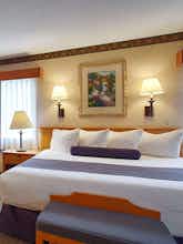 Hotel Best Western Plus Executive Court Inn & Conference Center photo 1