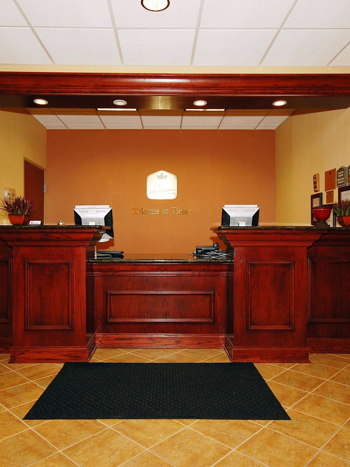 Hotel Best Western Plus Victor Inn & Suites photo 5