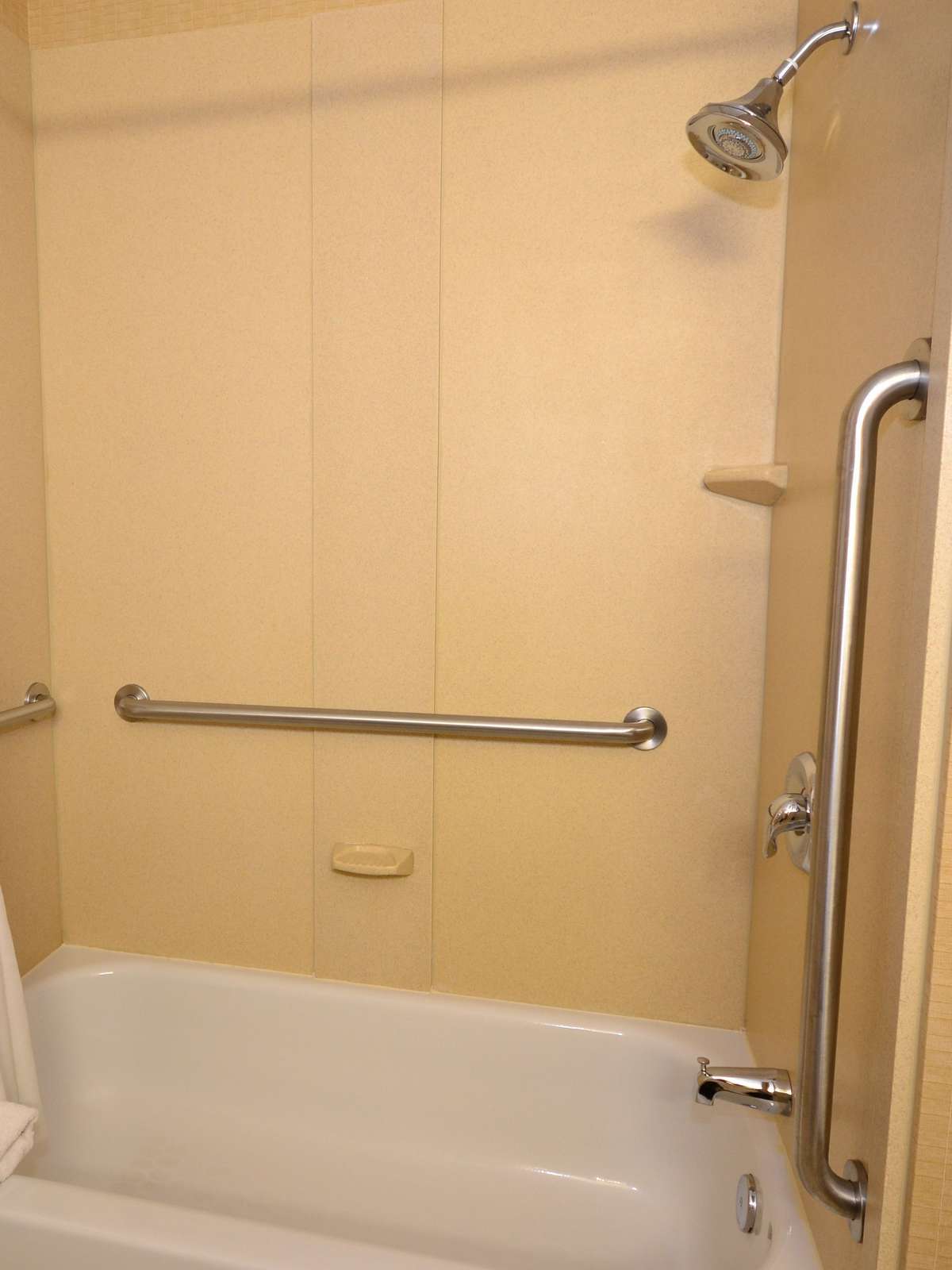 Hotel Best Western Plus Victor Inn & Suites photo 3