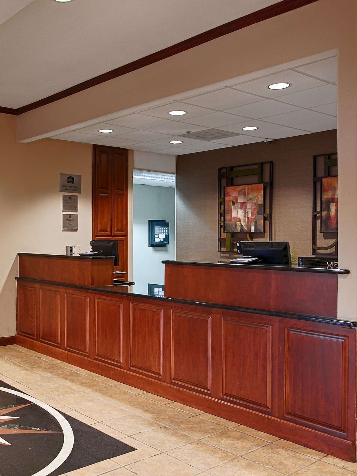 Hotel Best Western Plus Kansas City Airport-KCI East photo 5