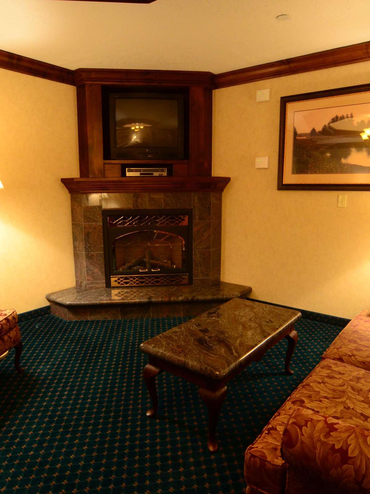 Hotel Best Western Plus Flathead Lake Inn and Suites photo 2