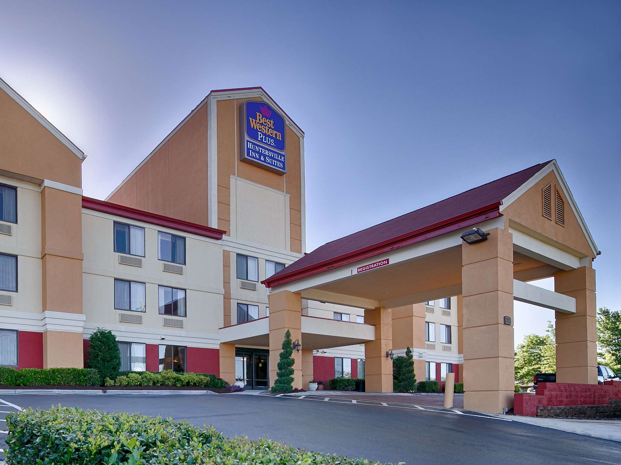 Best Western Plus Huntersville Inn & Suites Near Lake Norman